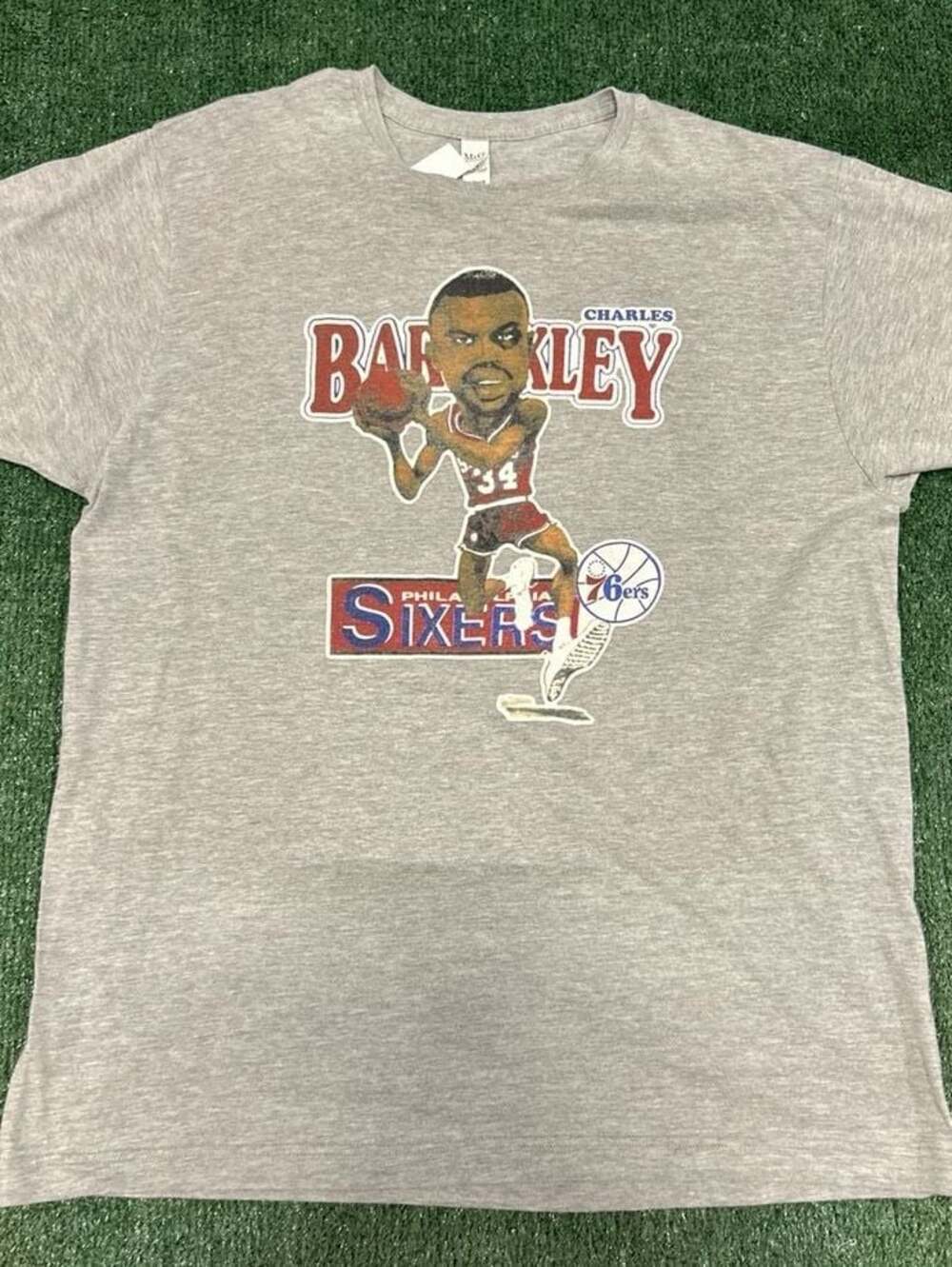 Charles Barkley Philadelphia 76ers Caricature Graphic T-Shirt Gray XL